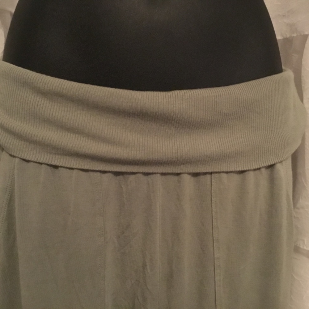 Arizona Sage Color lightweight casual pants with 2 pockets - Picture 5 of 5